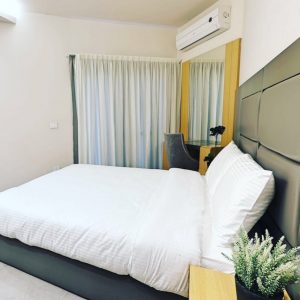 PHOTO-2018-09-13-17-03-48