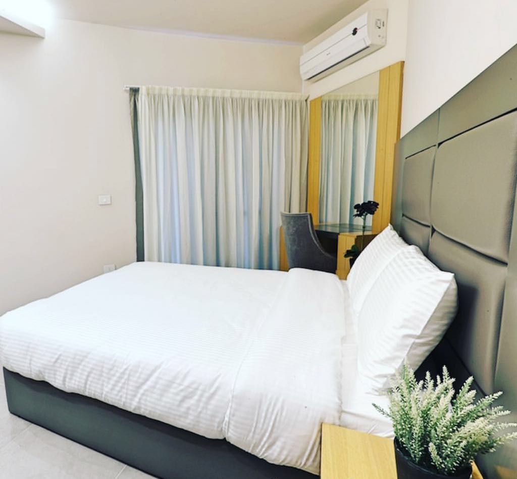 PHOTO-2018-09-13-17-03-48